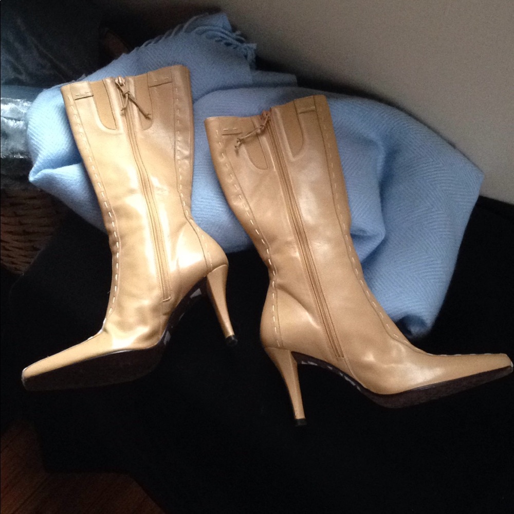 Donald J. Pliner Boots